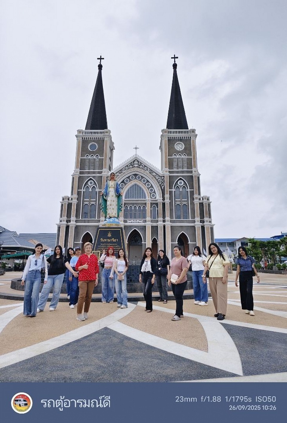 เช่ารถตู้ไปเที่ยวเขาใหญ่